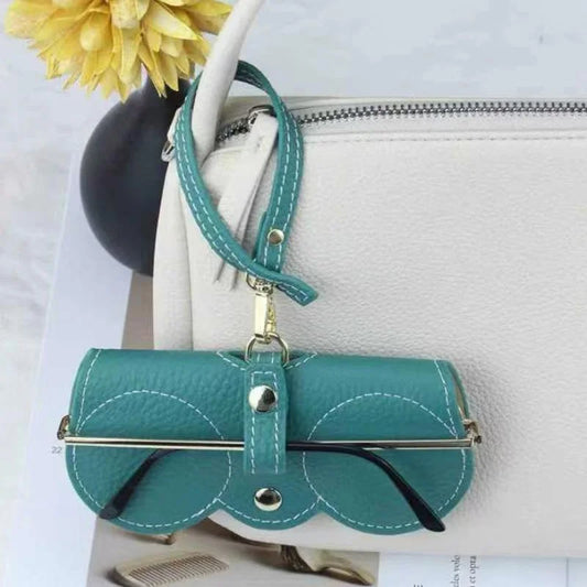 Peppermint Cozy Case